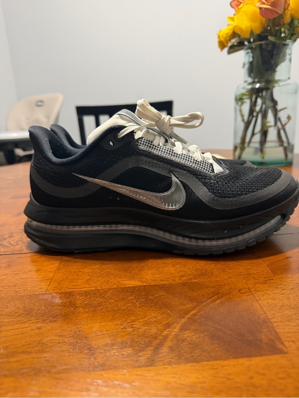 Nike Pegasus Premium Black/Sliver Sz 9 men’s